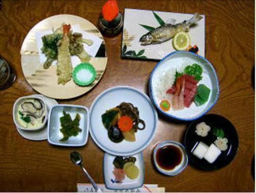 Amanoya Ryokan Minakami Buitenkant foto